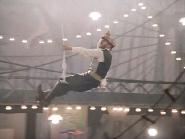 Бизнес директора цирка Стефенсена. Кадр из фильма «Пеппи Длинныйчулок»