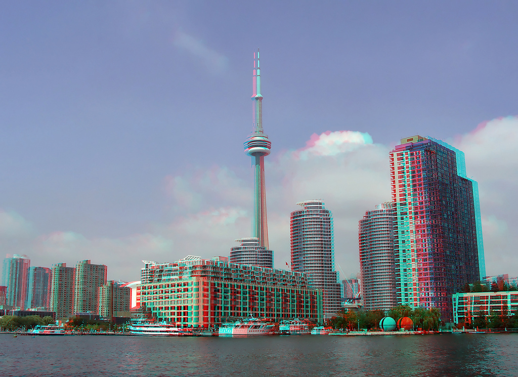 Анаглиф - Си-Эн Тауэр в Торонто Анаглиф - Си-Эн Тауэр в Торонто