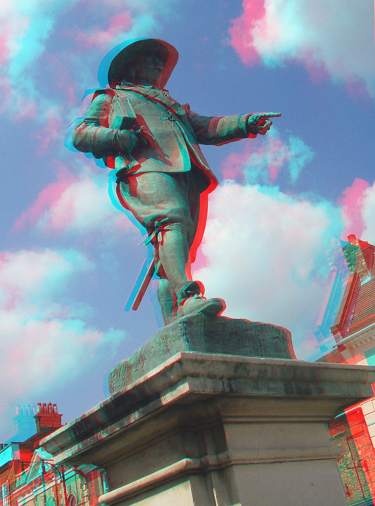 Анаглиф - Бронзовая статуя Оливера Кромвеля на рыночной площади Сент-Айвс (Корнуолл) Анаглиф - Бронзовая статуя Оливера Кромвеля на рыночной площади Сент-Айвс (Корнуолл)