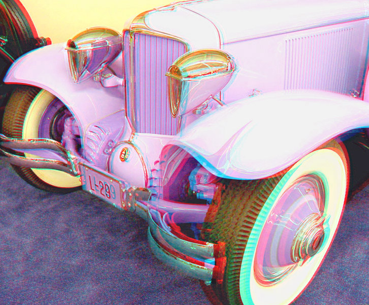 Анаглиф - Передняя часть розового ретроавтомобиля Анаглиф - Передняя часть розового ретроавтомобиля