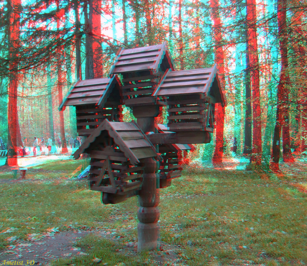 Анаглиф - Кормушка для птиц в виде домиков Анаглиф - Кормушка для птиц в виде домиков